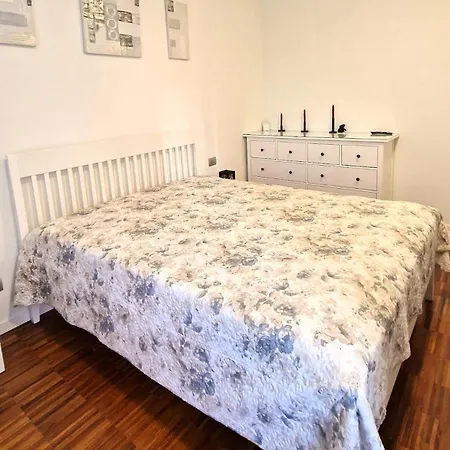 Tra E Monti Appartamento Lecco